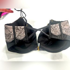 Victoria’s Secret Very Sexy Push Up